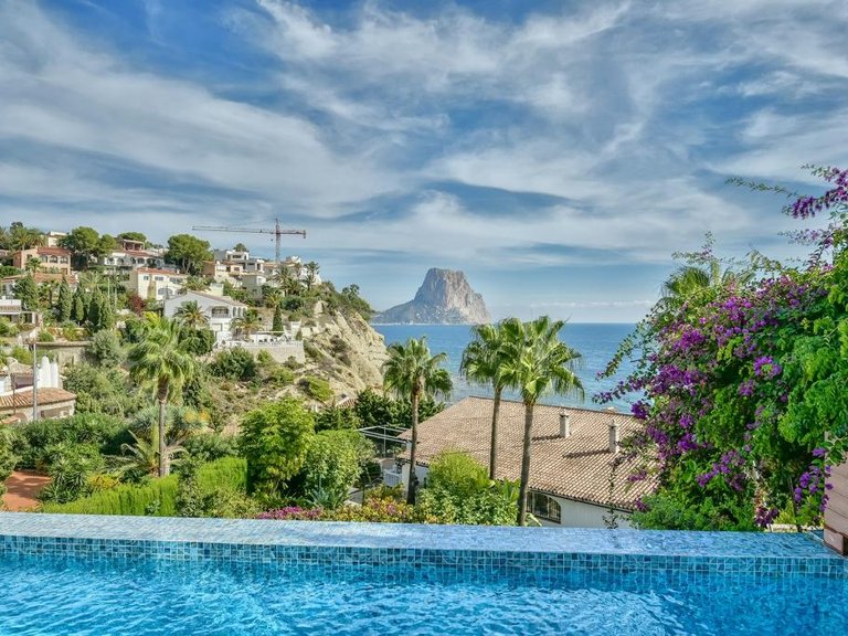 Villa for Sale in Costa Blanca Calpe, Alicante 40