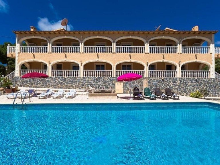 Villa for Sale in Costa Blanca Calpe, Alicante 1