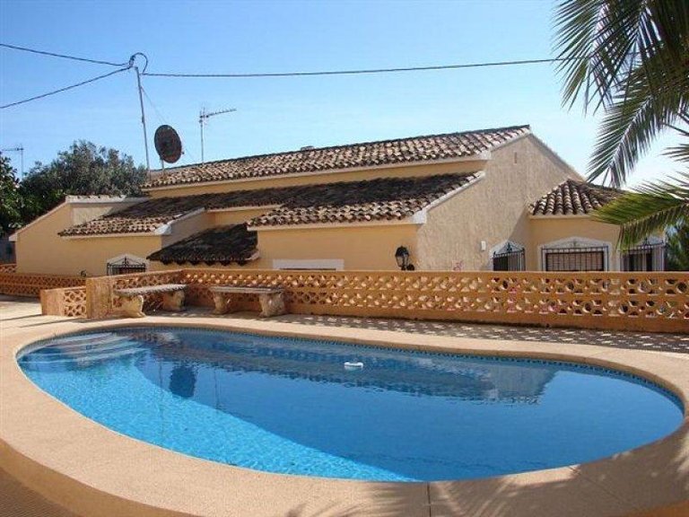 Villa for Sale in Costa Blanca Calpe, Alicante 5