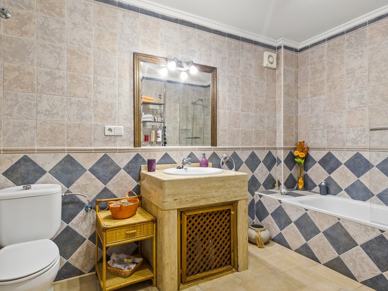 Villa for Sale in Algorfa, Alicante 21