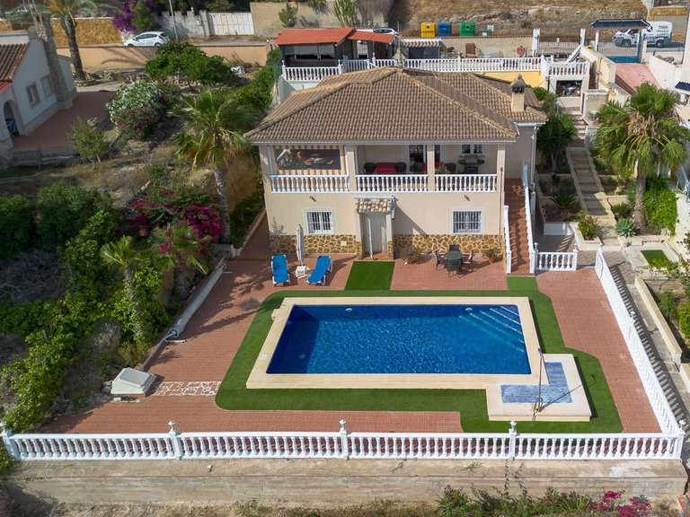 Villa for Sale in Algorfa, Alicante 2