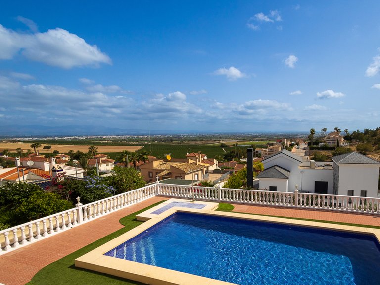 Villa for Sale in Algorfa, Alicante 3