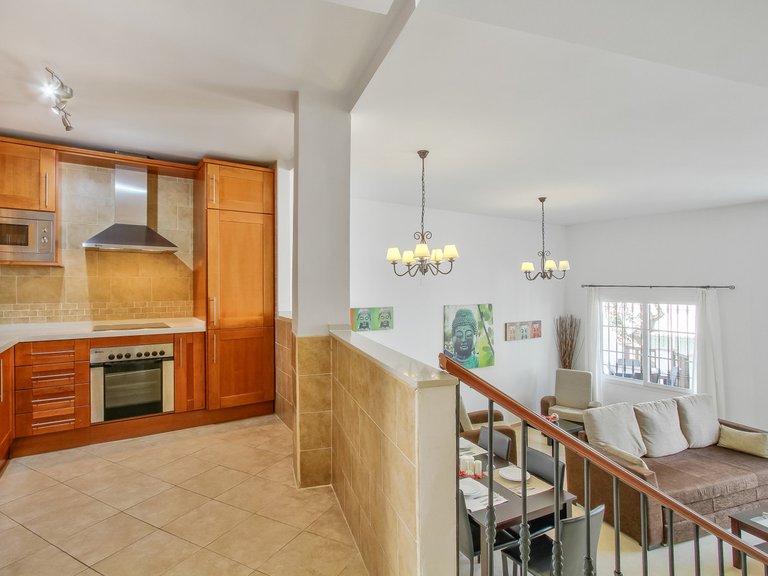 Villa for Sale in Lauro Golf, Malaga 11