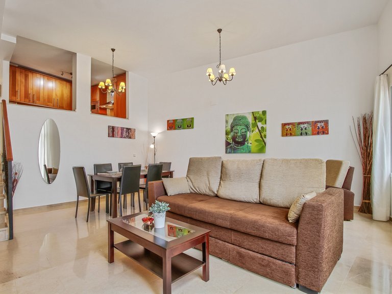 Villa for Sale in Lauro Golf, Malaga 4