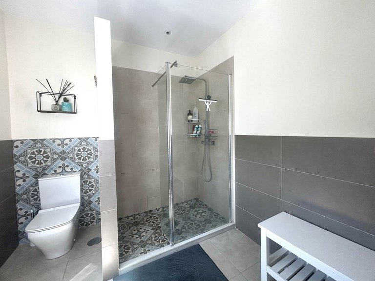 Villa for Sale in Benahavís, Malaga 11