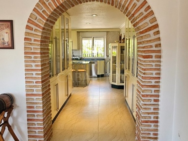 Villa for Sale in Inland Pinar De Campoverde, Alicante 31