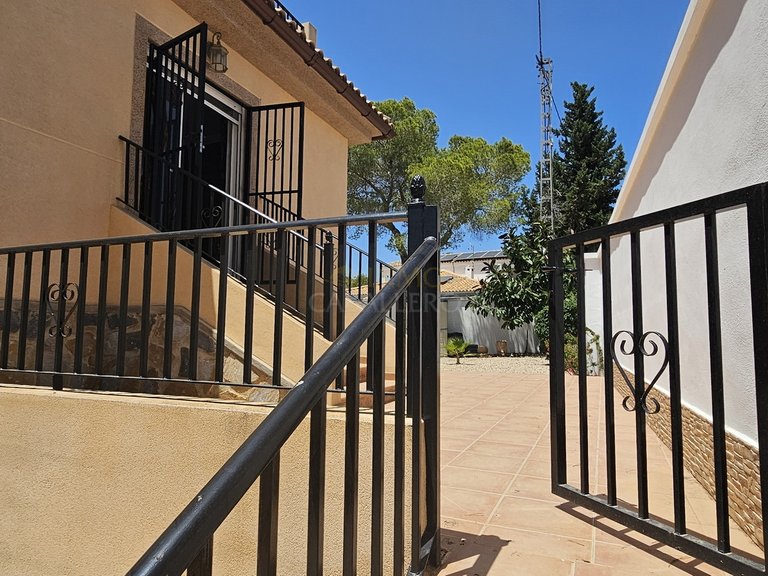 Villa for Sale in Inland Pinar De Campoverde, Alicante 11