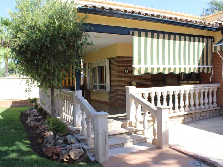 Villa for Sale in Costa de Valencia L'eliana, Valencia 3