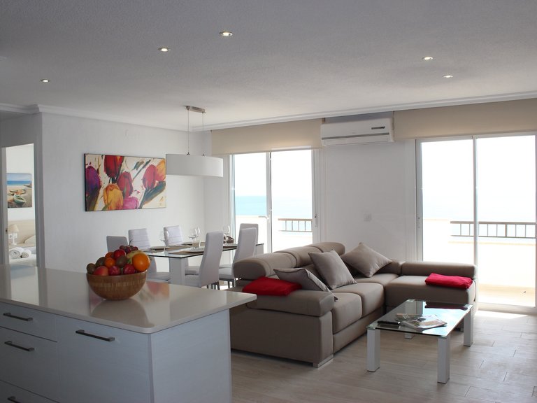 Apartment for Sale in Costa Blanca Mil Palmeras, Alicante 7