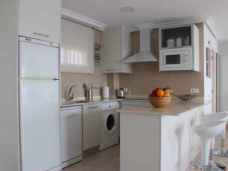 Apartment for Sale in Costa Blanca Mil Palmeras, Alicante 5