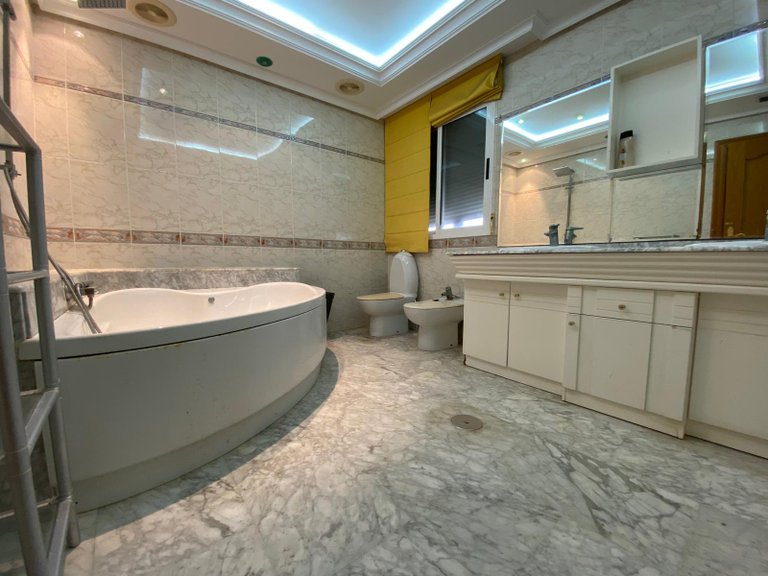 Penthouse for Sale in Costa Blanca Torrevieja, Alicante 13