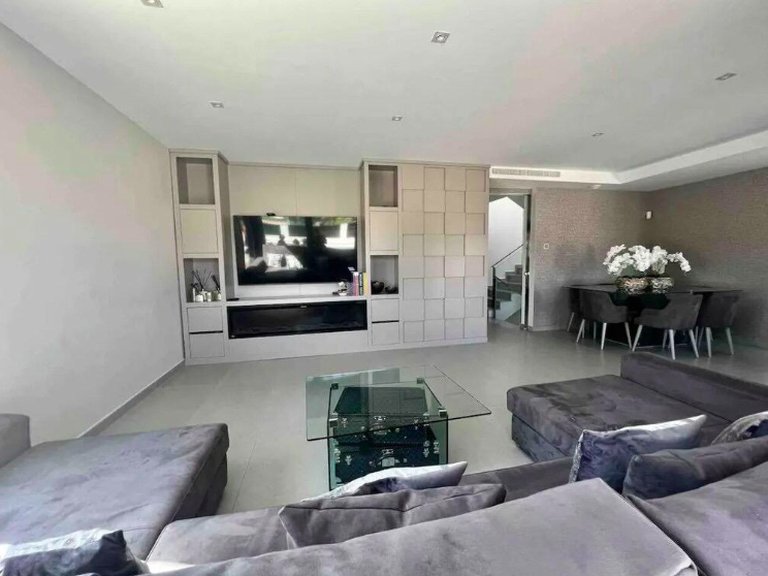Villa for Sale in Costa Blanca Los Balcones, Alicante 4