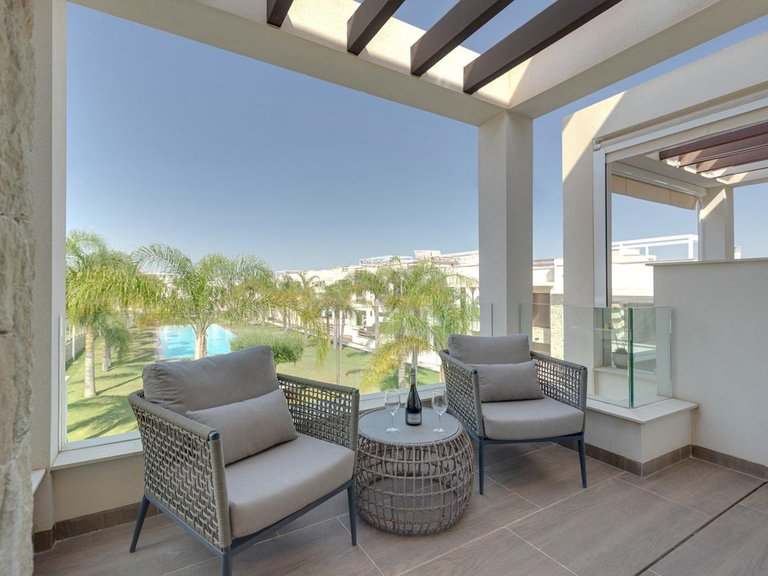 Apartment for Sale in Costa Blanca Los Balcones, Alicante 1