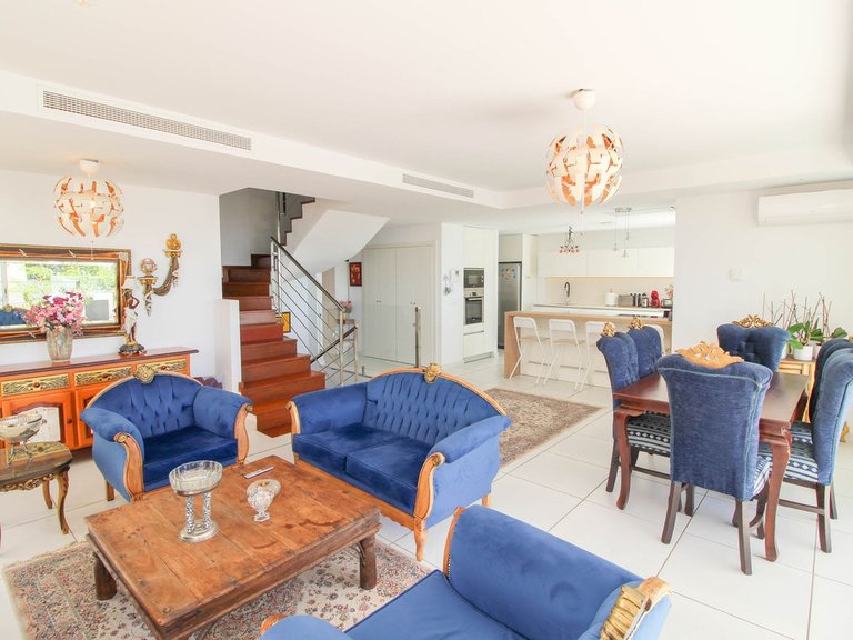 Villa for Sale in Benalmadena, Malaga 11