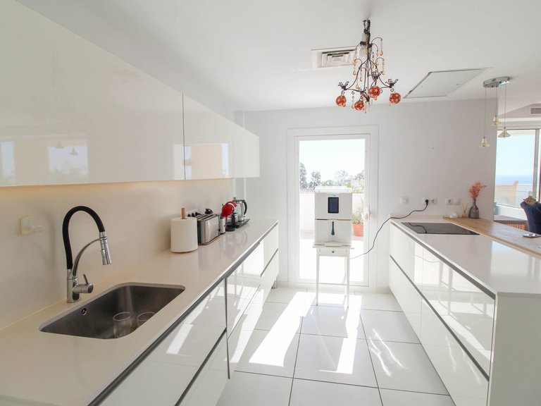 Villa for Sale in Benalmadena, Malaga 17