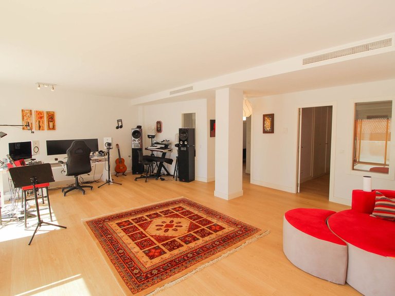 Villa for Sale in Benalmadena, Malaga 19