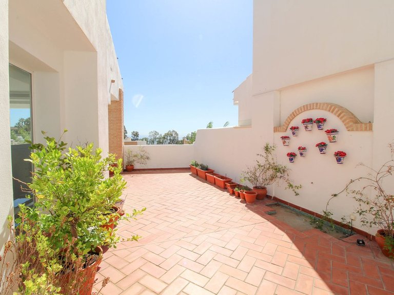 Villa for Sale in Benalmadena, Malaga 30