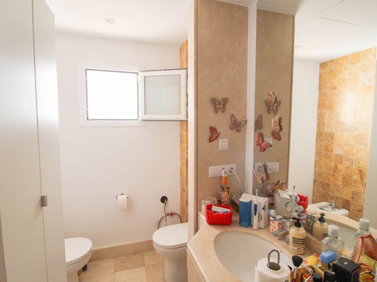 Villa for Sale in Benalmadena, Malaga 35