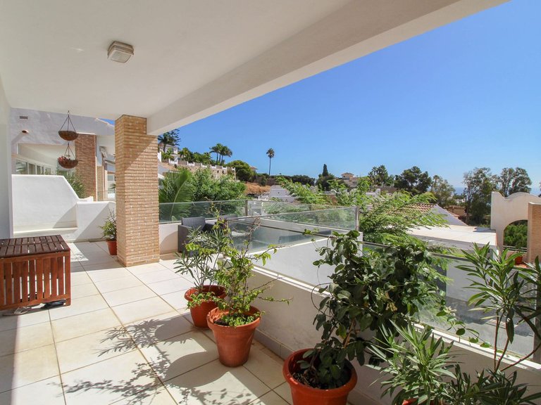 Villa for Sale in Benalmadena, Malaga 7