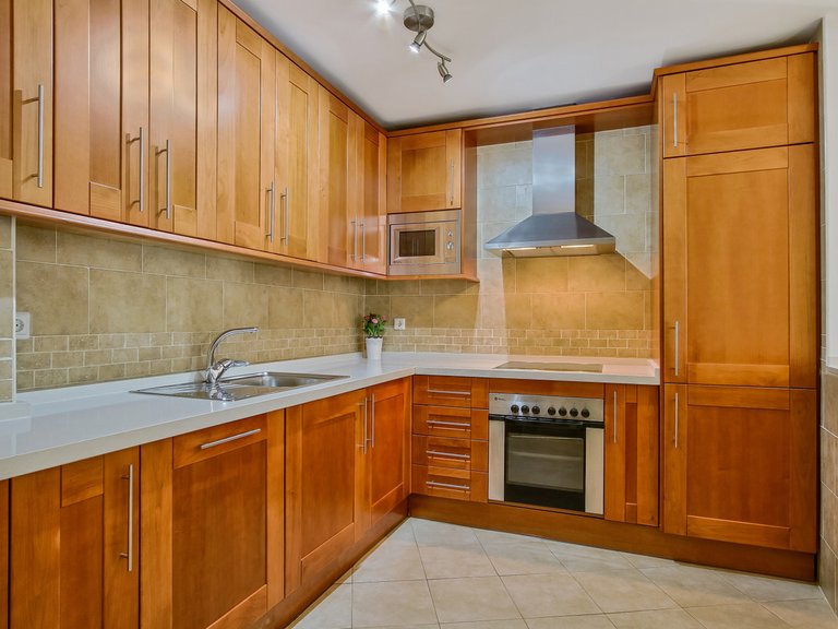 Villa for Sale in Lauro Golf, Malaga 12