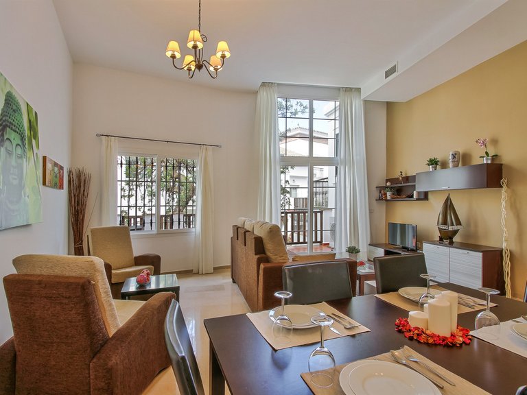 Villa for Sale in Lauro Golf, Malaga 9