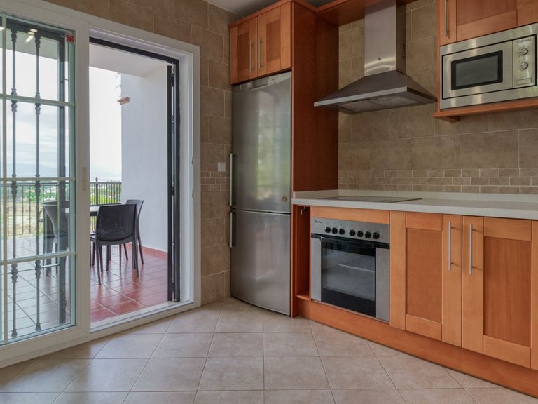 Villa for Sale in Lauro Golf, Malaga 10