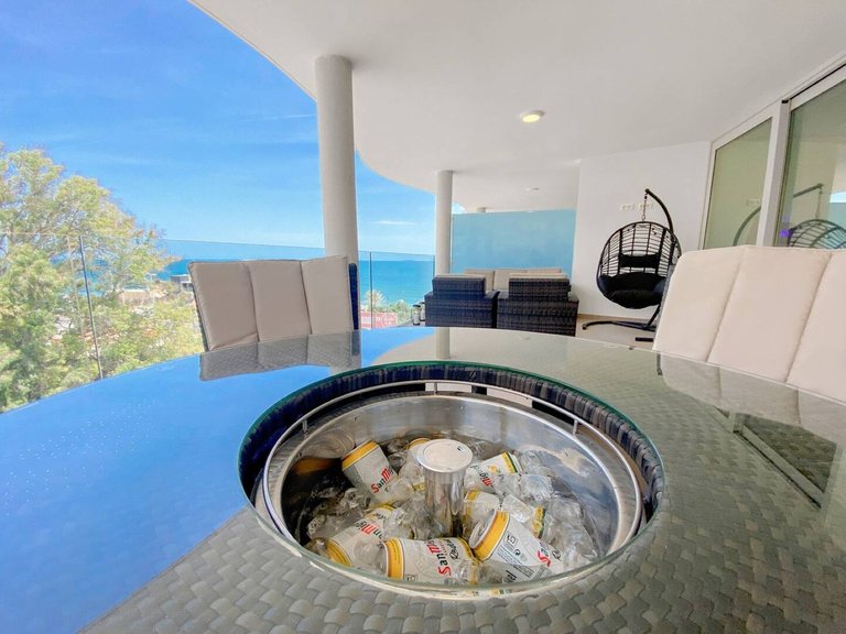 Villa for Sale in Carvajal, Malaga 24