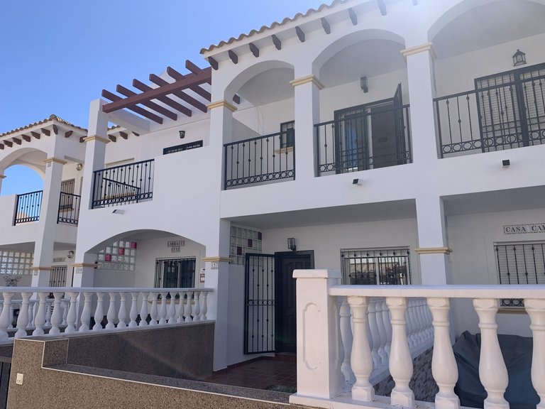 Town House for Sale in Punta Prima, Alicante 1