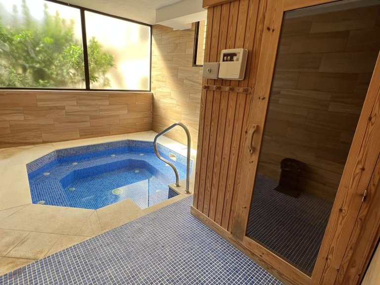 Town House for Sale in Costa Blanca Cabo Roig, Alicante 40