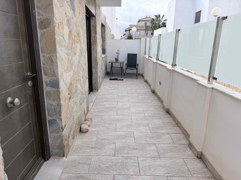 Town House for Sale in Costa Blanca Cabo Roig, Alicante 5