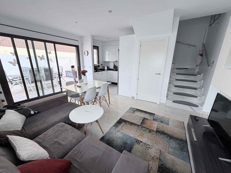 Town House for Sale in Costa Blanca Cabo Roig, Alicante 7