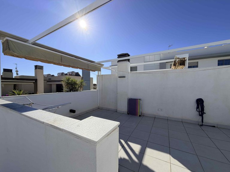 Town House for Sale in Costa Blanca Cabo Roig, Alicante 25