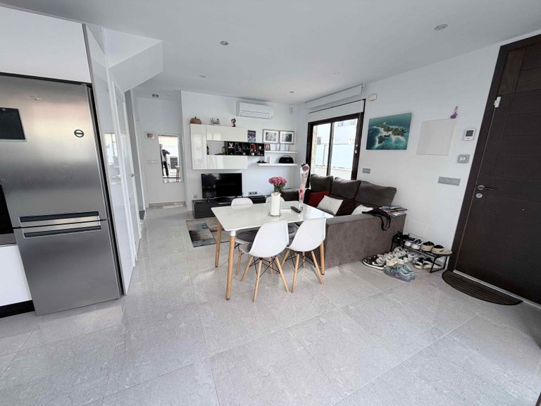 Town House for Sale in Costa Blanca Cabo Roig, Alicante 9