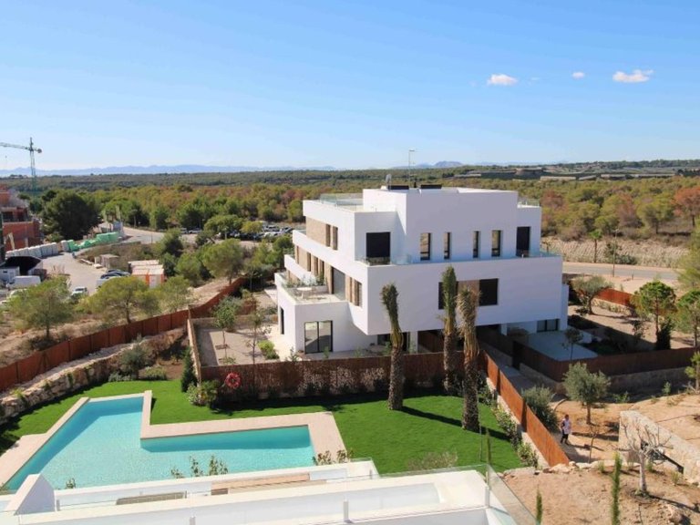 Apartment for Sale in Costa Blanca Las Colinas Golf, Alicante 24