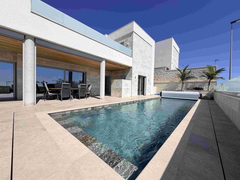 Villa for Sale in Costa Blanca Benijofar, Alicante 2