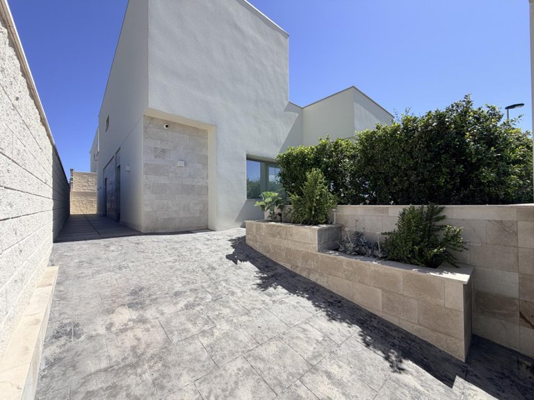 Villa for Sale in Costa Blanca Benijofar, Alicante 7