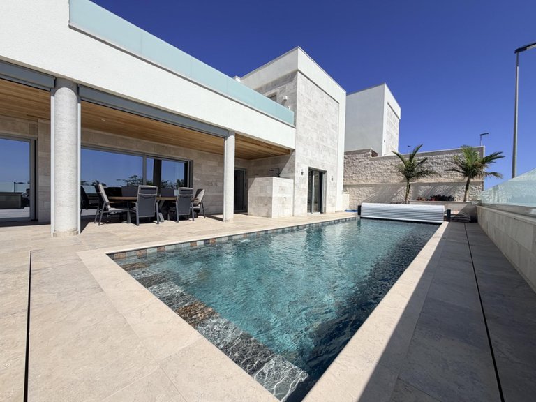 Villa for Sale in Costa Blanca Benijofar, Alicante 2