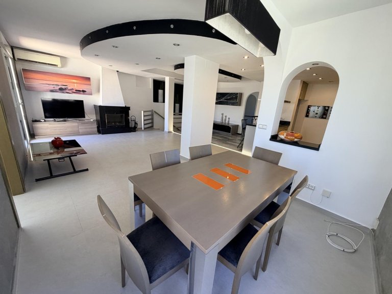 Villa for Sale in Costa Blanca Torrevieja, Alicante 2