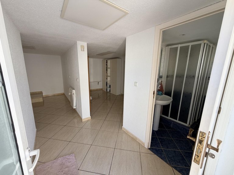 Villa for Sale in Costa Blanca Torrevieja, Alicante 23