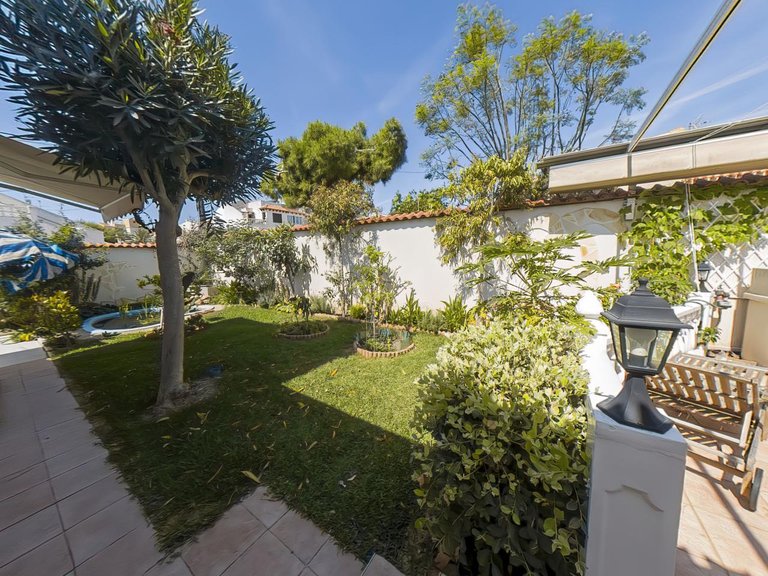 Villa for Sale in Costa Blanca Torrevieja, Alicante 10