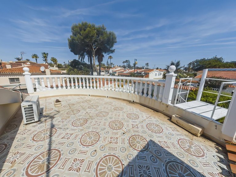 Villa for Sale in Costa Blanca Torrevieja, Alicante 13