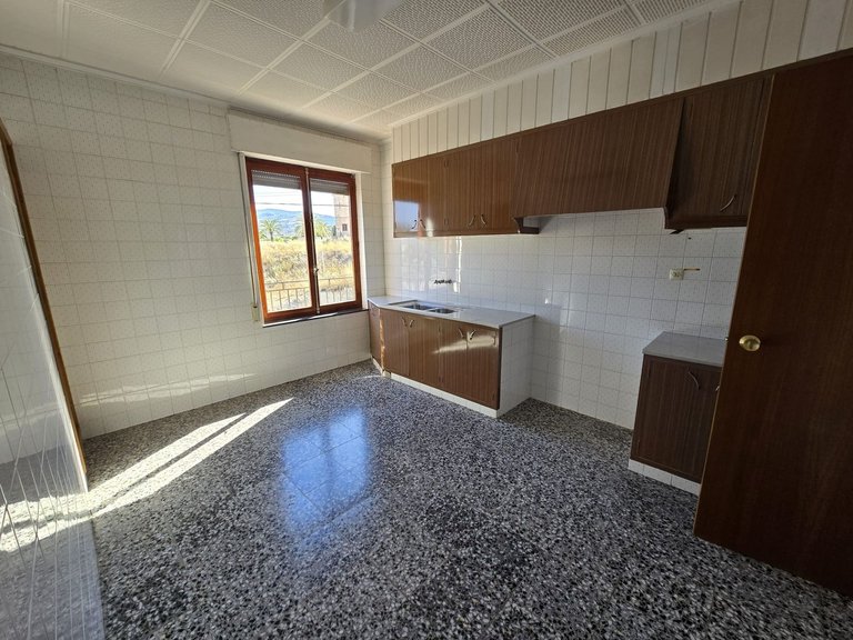 Villa for Sale in Monovar, Alicante 27