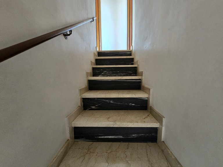 Villa for Sale in Monovar, Alicante 28