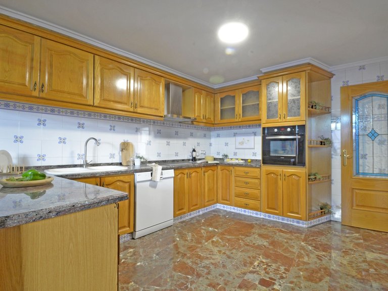 Town House for Sale in Sax, Alicante 12