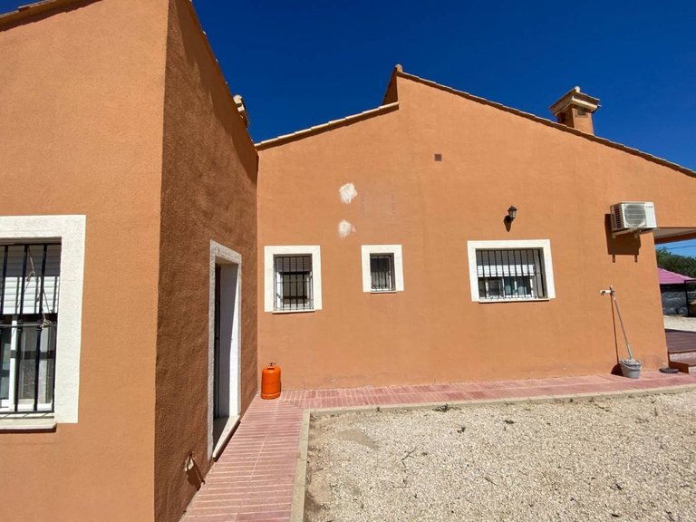 Villa for Sale in Salinas, Alicante 22