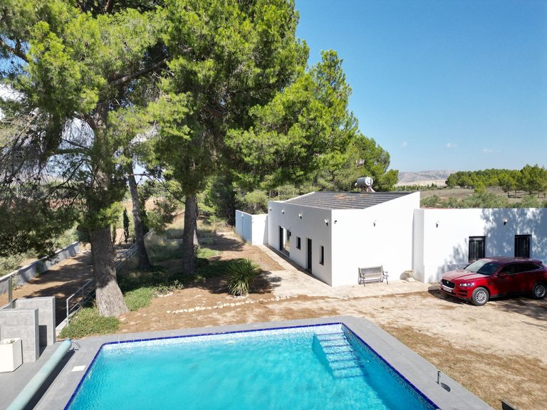 Villa for Sale in Villena, Alicante 1