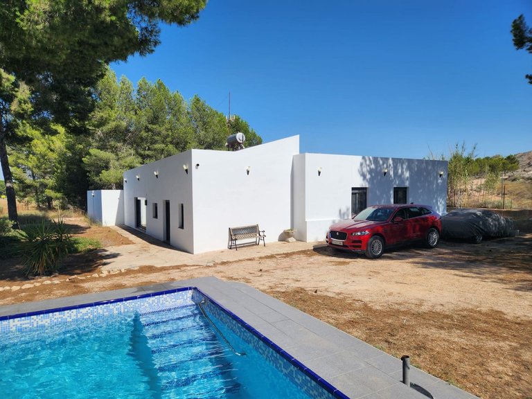 Villa for Sale in Villena, Alicante 31