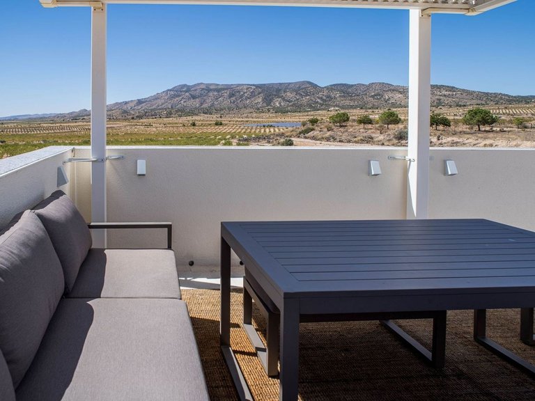 Villa for Sale in Pinoso, Alicante 10