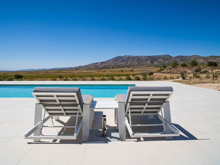 Villa for Sale in Pinoso, Alicante 5