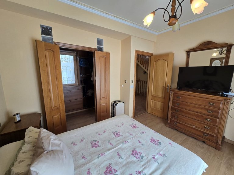 Town House for Sale in Sax, Alicante 28